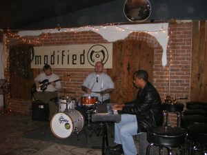 art-detour-068 Here is a band on stage at Modified Arts.