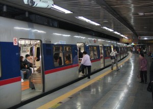 Subway_seoul_(xndr)