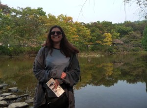 Jenifer DeLemont at The Folk Villiage