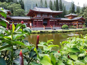 giner and temple in backround